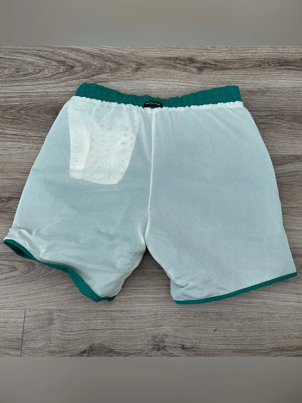True Religion Board Shorts Men's 33/34 Green Swim Curved Nylon Shorts Trunks L